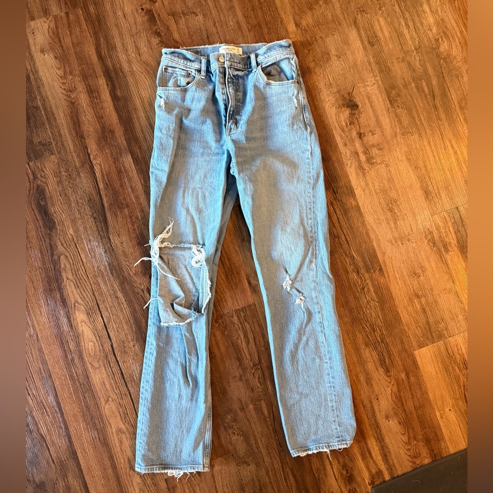Light Wash 90s Straight Ultra High Rise Jeans - Abercrombie & Fitch